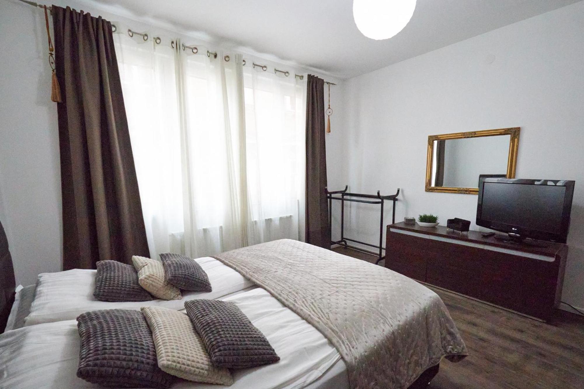 Old Town Elegance Sarajevo Apartment Exterior photo